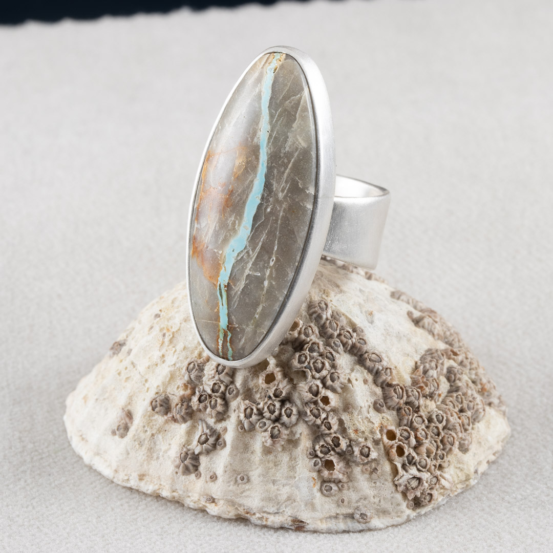 Royston ribbon turquoise ring in brushed sterling silver, UK size O - Image 3