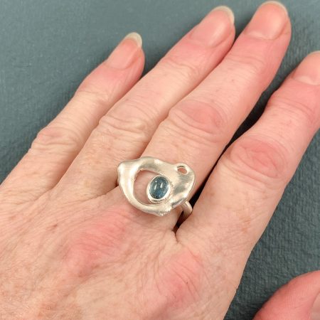 Aquamarine and fused sterling silver ring in brushed finish, UK size Q - Image 8